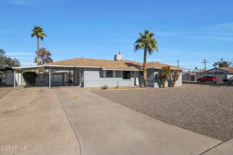 Single-family house For Sale in 2008, West Campbell Avenue, Phoenix, Arizona