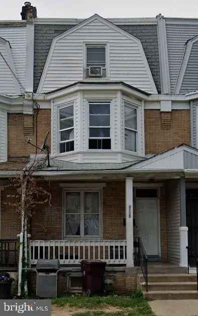 House For Sale in Wilmington, Delaware