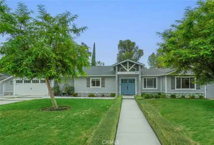 Single-family house For Sale in 6009, Oakdale Avenue, Los Angeles, California