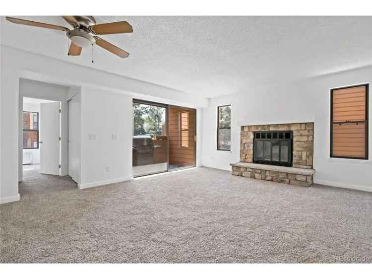 Single-family house For Sale in 4294, South Salida Way, Aurora, Colorado