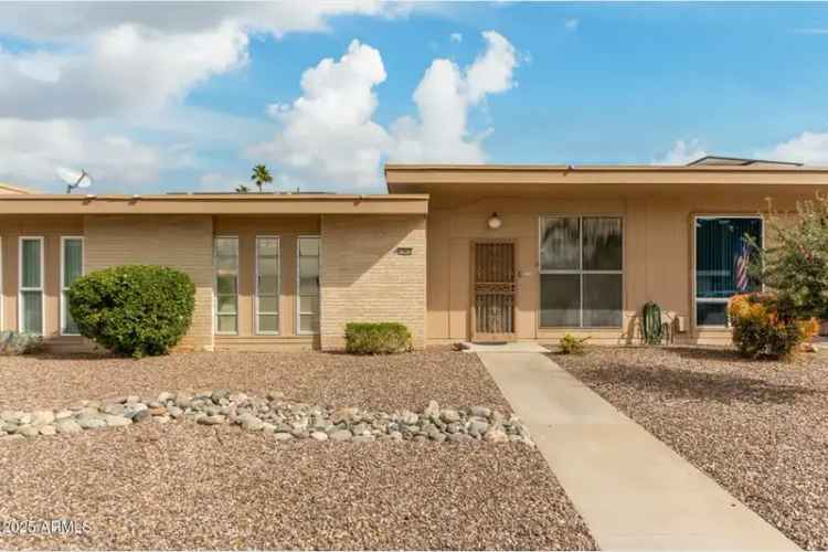 House For Sale in 13428, North Hawthorn Drive, Sun City, Arizona