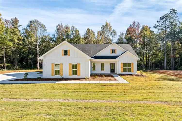 Single-family house For Sale in Valley, Alabama