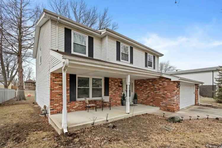 Single-family house For Sale in 18538, May Street, Homewood, Illinois