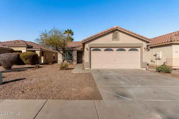 Single-family house For Sale in 574, West Kingman Drive, Casa Grande, Arizona