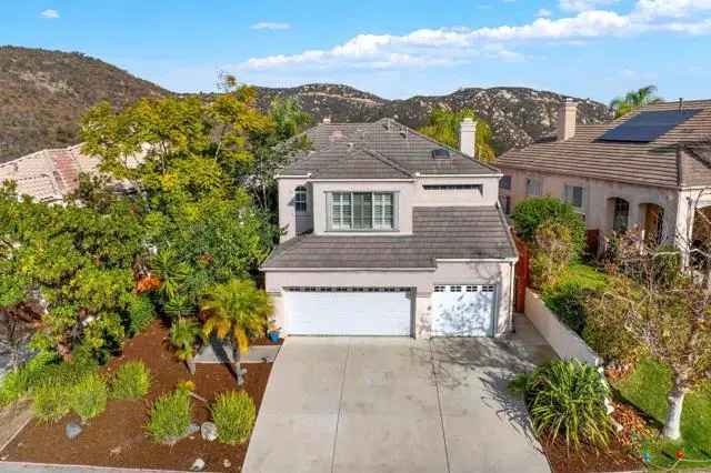 Single-family house For Sale in 2162, View Crest Glen, Escondido, California