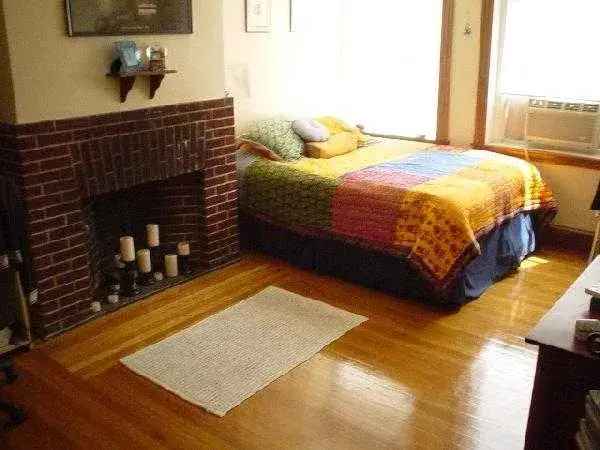 Apartment Unit for Rent Near Coolidge Corner