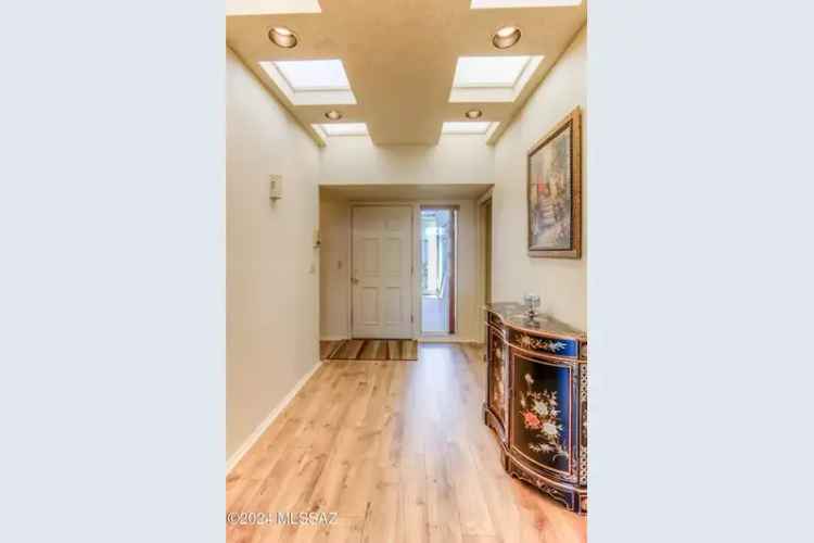 House For Sale in 6812, East Camino del Dorado, Tucson, Arizona