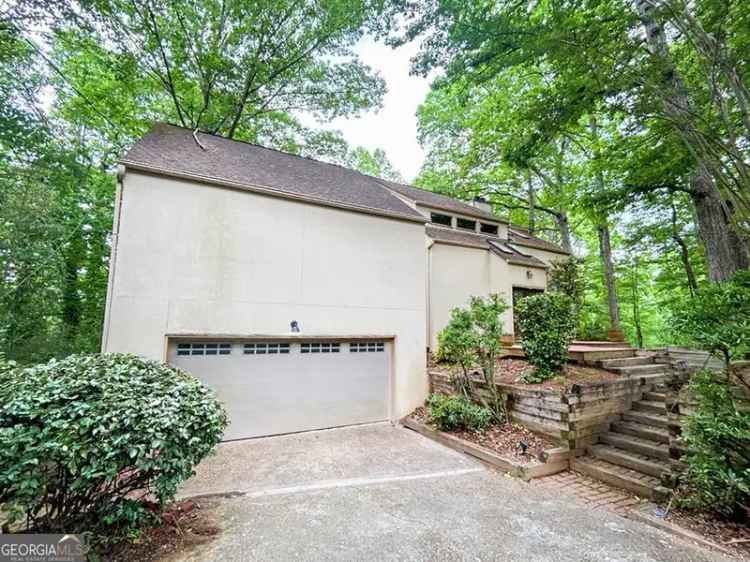 Single-family house For Sale in 175, River Court Parkway, Sandy Springs, Georgia