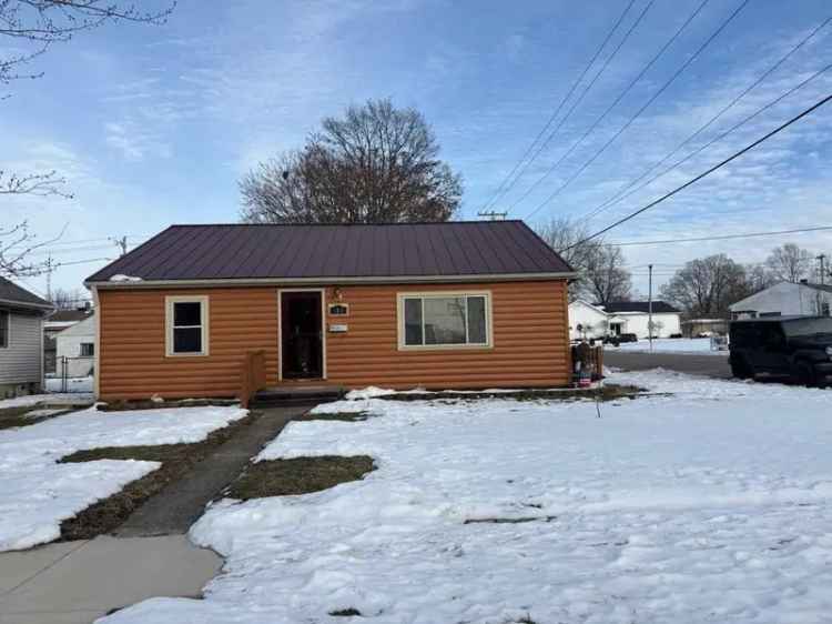 Single-family house For Sale in 465, Southwest 3rd Street, Richmond, Indiana