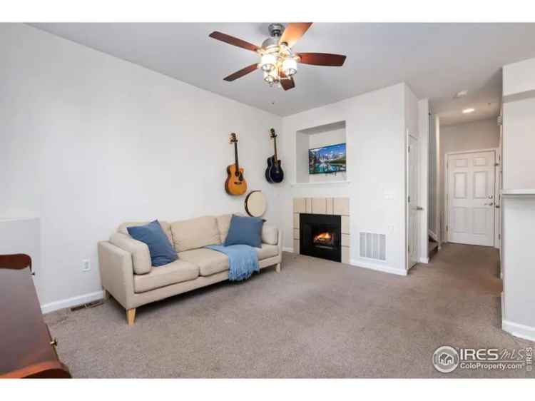 Single-family house For Sale in 2426, Parkfront Drive, Fort Collins, Colorado