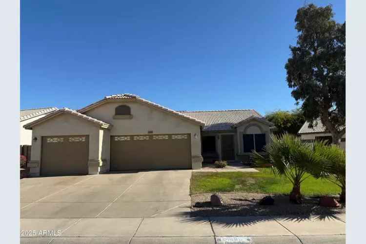 Single-family house For Sale in 21409, North 33rd Drive, Phoenix, Arizona