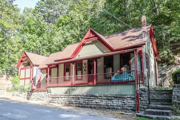 Single-family house For Sale in 45, Benton Street, Eureka Springs, Arkansas