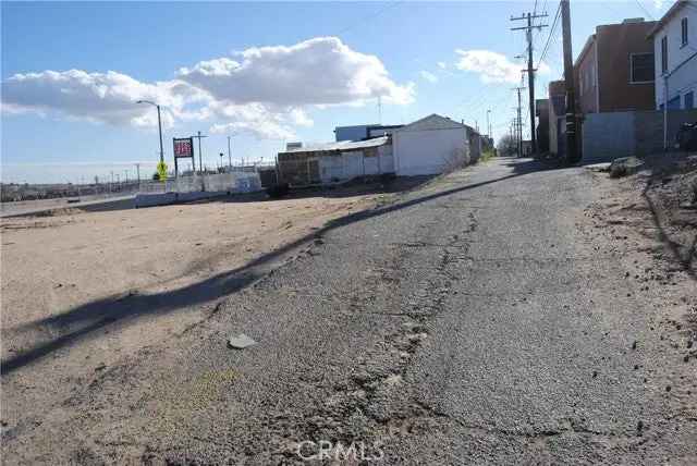 Land For Sale in Victorville, California