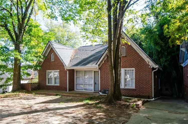 Single-family house For Sale in 17, Peachtree Avenue Northeast, Atlanta, Georgia