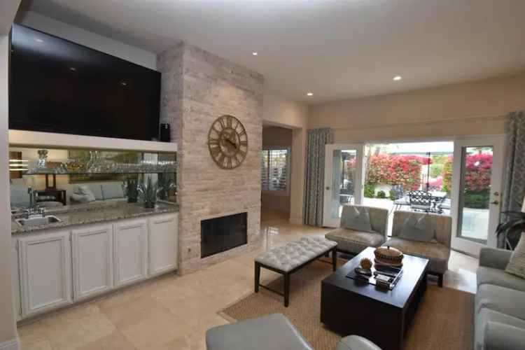 Condo For Sale in 48506, Via Encanto, La Quinta, California