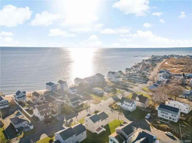 Single-family house For Sale in 225, Cosey Beach Avenue, East Haven, Connecticut