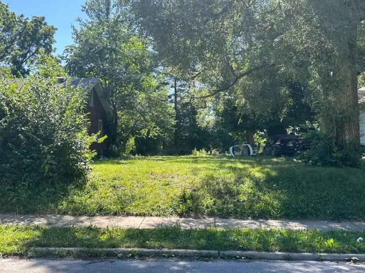 Land For Sale in 1722, North Gladstone Avenue, Indianapolis, Indiana