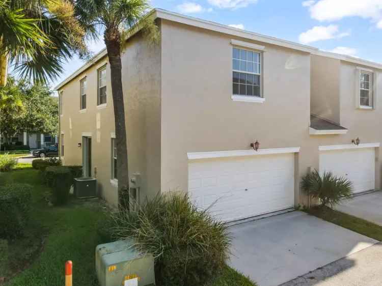 House For Sale in 2156, Southeast Eatonville Drive, Port Saint Lucie, Florida