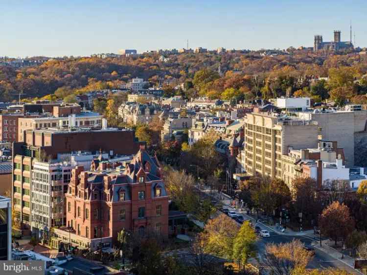 Single-family house For Sale in 2000, Massachusetts Avenue Northwest, Washington, District of Columbia