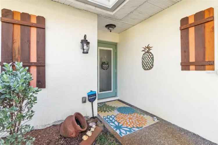 Single-family house For Sale in 829, Harbor Drive South, Venice, Florida