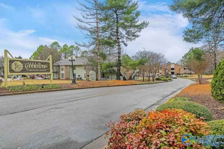 Condo For Sale in Huntsville, Alabama