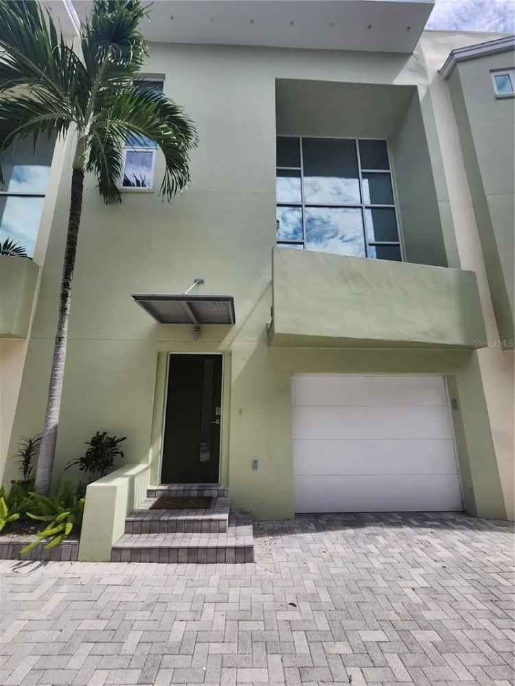 House For Sale in 311, 4th Avenue North, Saint Petersburg, Florida