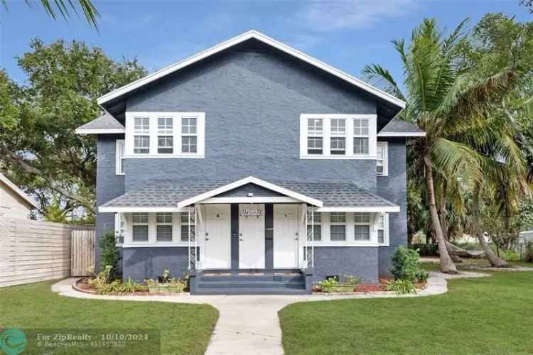 Multi-family house For Sale in Lake Worth Beach, Florida