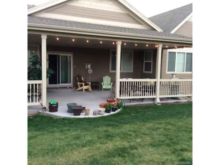 Single-family house For Sale in Thornton, Colorado