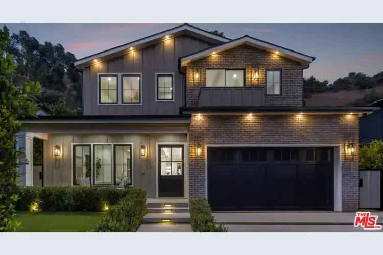 Single-family house For Sale in 1534, North Beverly Drive, Beverly Hills, California