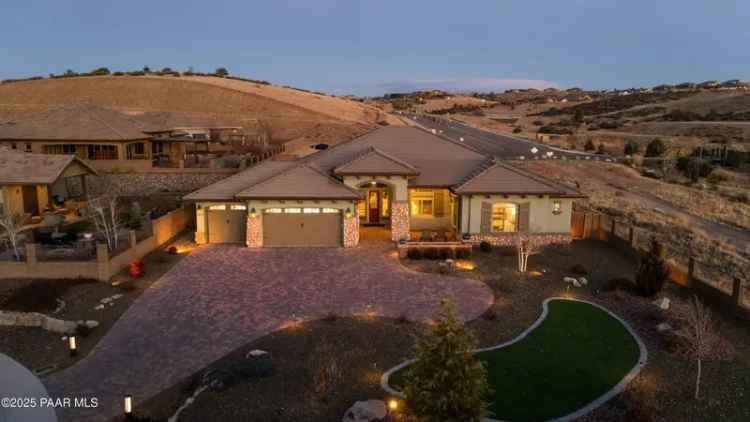 Single-family house For Sale in 5201, Peavine View Trail, Prescott, Arizona