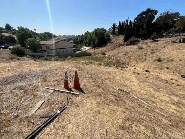 Land For Sale in 576, South 66th Street, San Diego, California