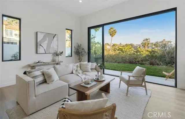 Condo For Sale in 229, Avenida Monterey, San Clemente, California