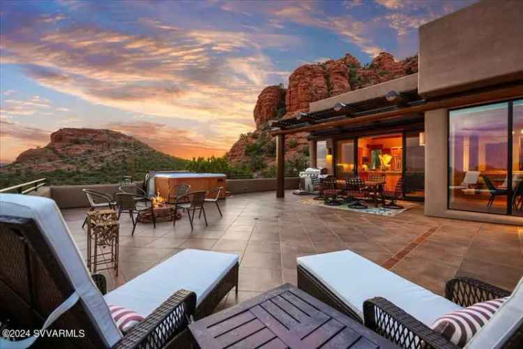 Single-family house For Sale in Sedona, Arizona