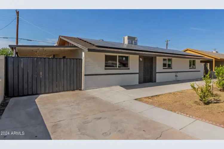 Single-family house For Sale in 2036, East Nancy Lane, Phoenix, Arizona