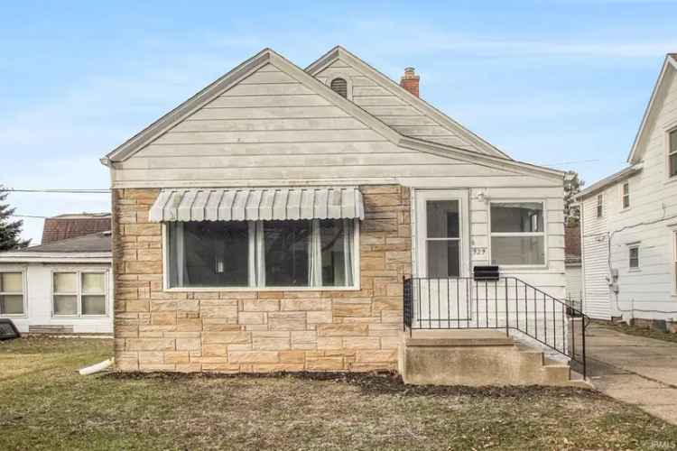 Single-family house For Sale in 929, South 30th Street, South Bend, Indiana