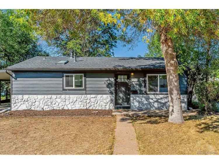 Single-family house For Sale in 4195, South Lipan Street, Englewood, Colorado