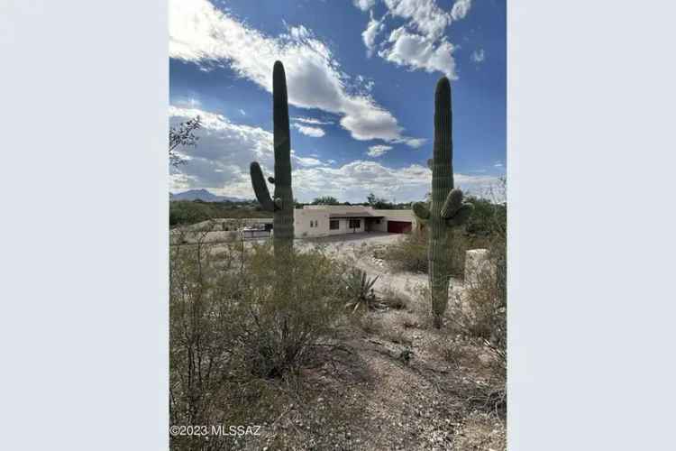 Single-family house For Sale in Tucson, Arizona