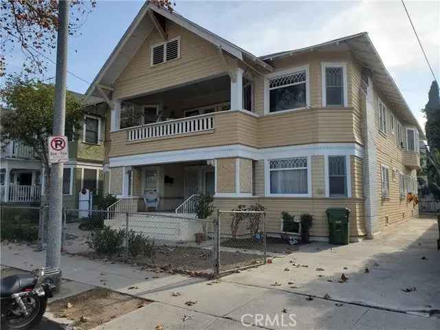 Multi-family house For Sale in Los Angeles, California