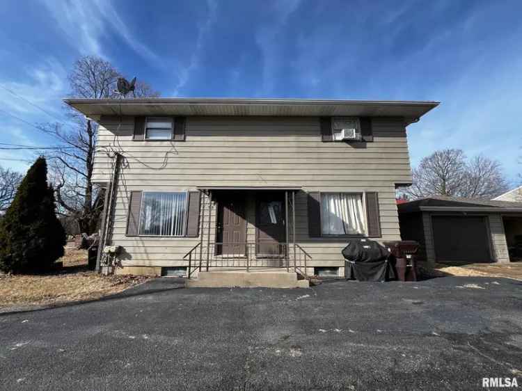 Multi-family house For Sale in Peoria, Illinois