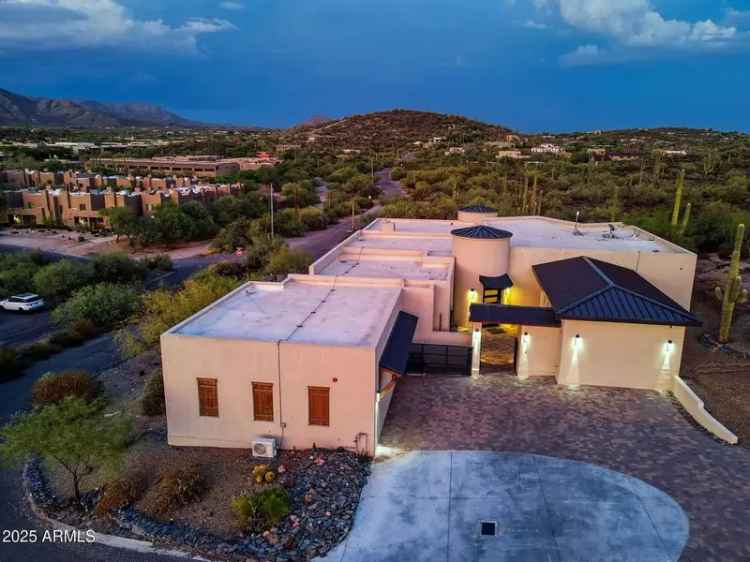 Single-family house For Sale in 37956, North School House Road, Cave Creek, Arizona