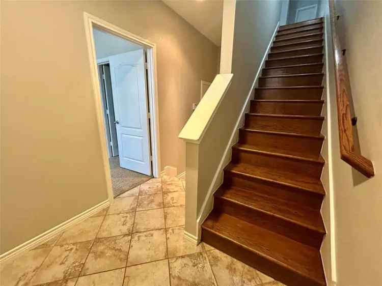 Condo For Rent in 15826, Quorum Drive, Addison, Texas