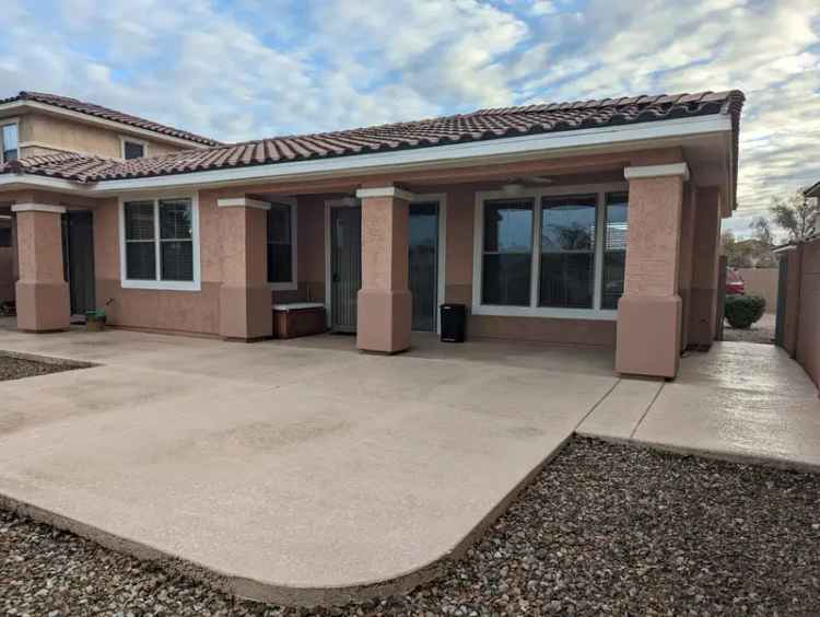 Home for Rent near Luke AFB and Goodyear Ballpark