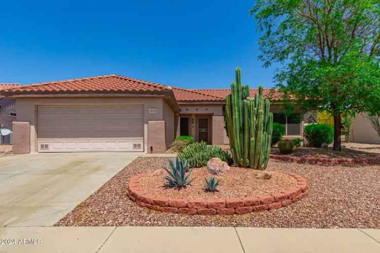 Single-family house For Sale in 16428, West Labyrinth Lane, Surprise, Arizona