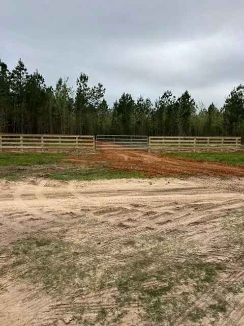 Land For Sale in Circle D-KC Estates, Texas