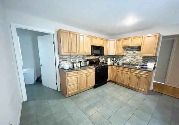 Spacious 4-Bedroom Dorchester Apartment Near UMass T-Stop