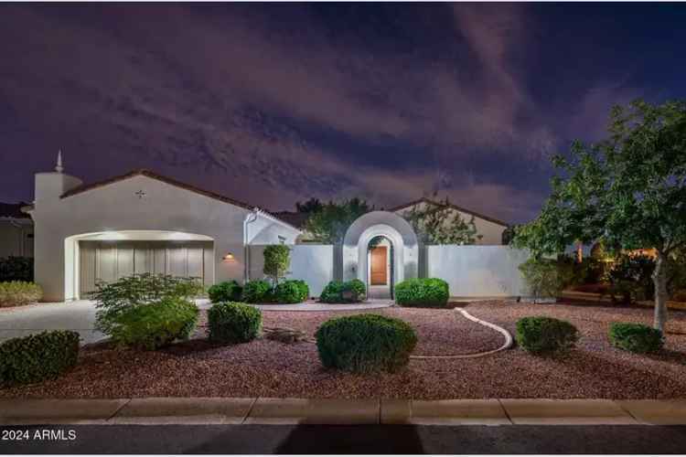 Single-family house For Sale in 22121, North De La Guerra Drive, Sun City West, Arizona