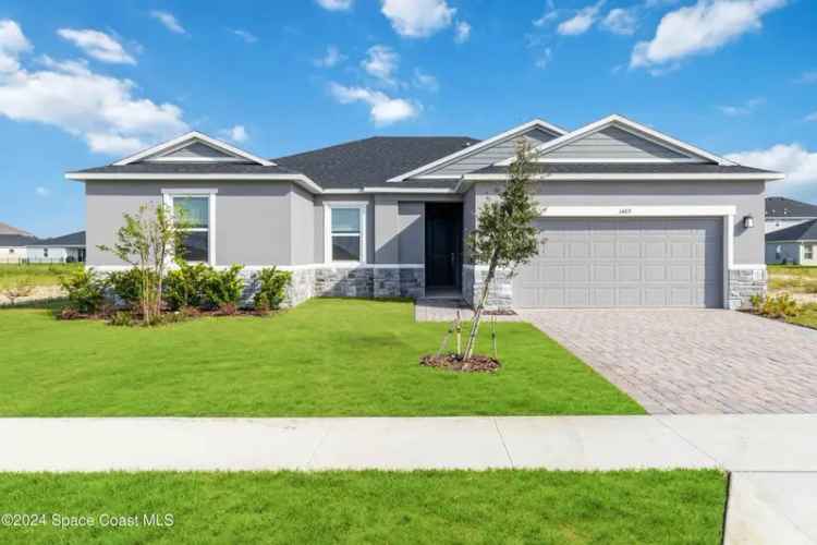 Single-family house For Sale in Palm Bay, Florida