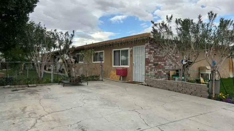 Multi-family house For Sale in 52391, Oasis Palms Avenue, Coachella, California