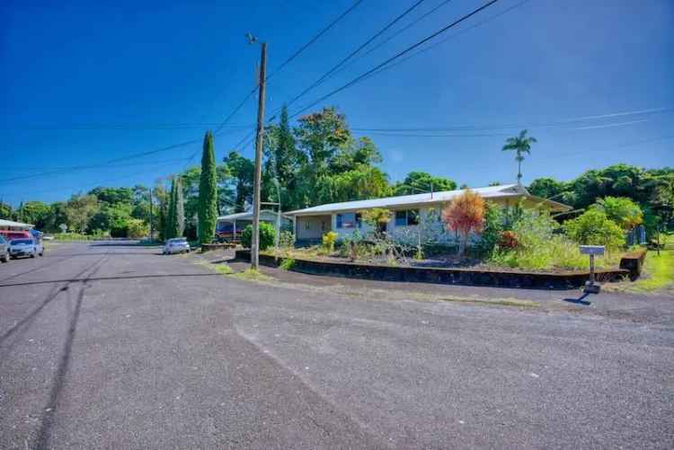 Single-family house For Sale in 423, Lanikukia Place, Hilo, Hawaii