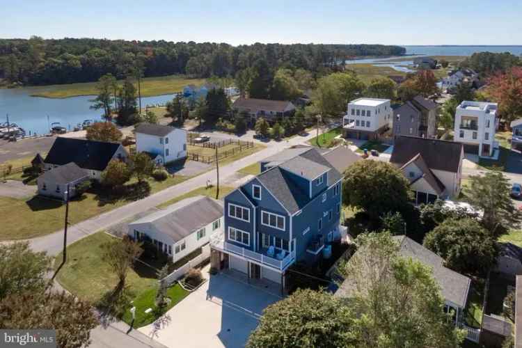 Single-family house For Sale in Rehoboth Beach, Delaware